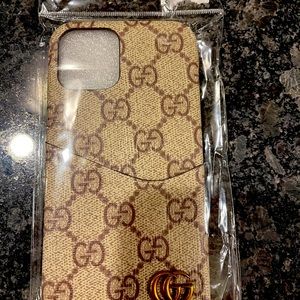 BNWT- IPhone case